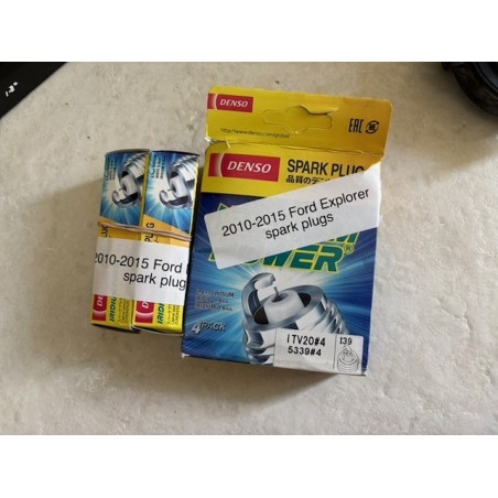 Denso ITV20 spark plug (voor 2010-2019 Ford Explorer)