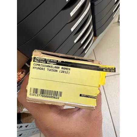 Hyundai Tucson master switch