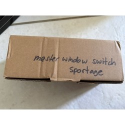 Kia Sportage master switch
